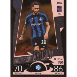 Hakan Çalhanoğlu Inter Milan OUT 19