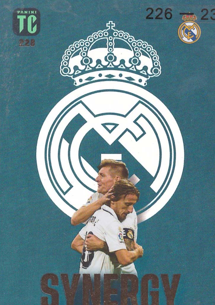 Offer Soccer Cards Luka Modrić Toni Kroos Synergy Top Class Adrenalyn XL  2023