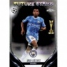 Comprar Trading Card Rico Lewis Manchester City Future Stars Topps Chrome UEFA Club Competitions 2023/24