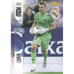 Colecciona Lunin Real Madrid Megacracks 2026-27 Panini card
