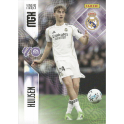 Consigue ahora Huijsen Real Madrid Card Megacracks 2026-27
