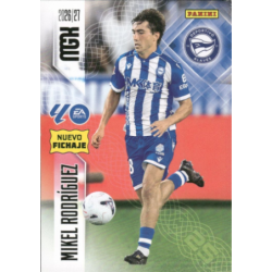 Hazte con Mikel Rodríguez Nuevo Fichaje Deportivo Alavés Panini Megacracks LaLiga EA Sports 2026-27