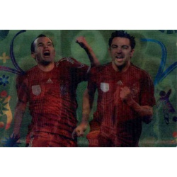 Xavi / Iniesta Double Trouble España 414 Adrenalyn XL Brasil 2014