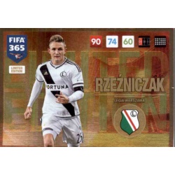 Jakub Rzeźniczak Limited Edition Legia Warszawa FIFA 365 Adrenalyn XL 2017 Update Edition