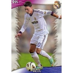 Özil Real Madrid Baja 44