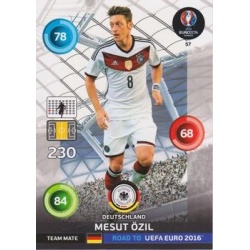 Mesut Özil Alemania 57