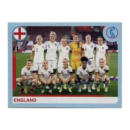 England Team Photo 15